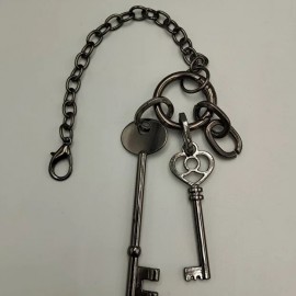 Sallantılı Anahtarlı Model Çanta Charm Aksesuarı 1 Adet - Füme