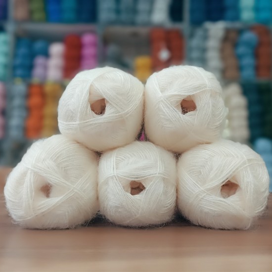 500 gr Angora %10 Mohair %15 Yün  İhraç Fazlası El Örgü İpi - Vanilya