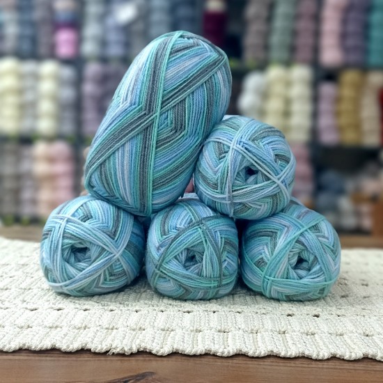 450 - 500 gr İhraç Fazlası Batik Ebruli El Örgü İpi 