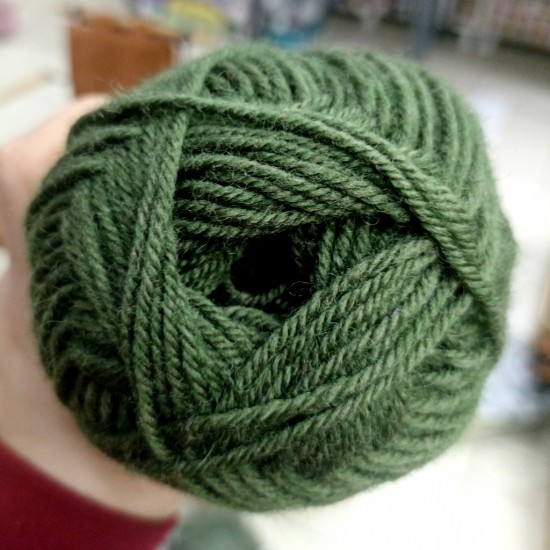 450 - 500 gr %75 Wool ( Yün ) İhraç Fazlası El Örgü İpi - Hareli Asker Yeşili