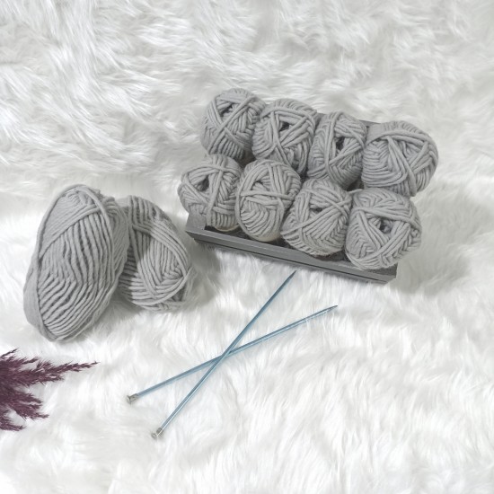 50 gr 10 Adet OUTLET %100 Wool Kalın İhraç Fazlası El Örgü İpi - Gri 50 gr 10 Adet OUTLET %100 Wool Kalın İhraç Fazlası El Örgü İpi - Gri
