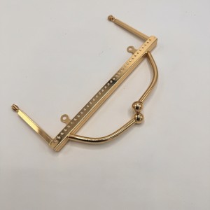 Metal Örme Çanta Bursu  20 cm Topuzlu El Tutmalı GOLD