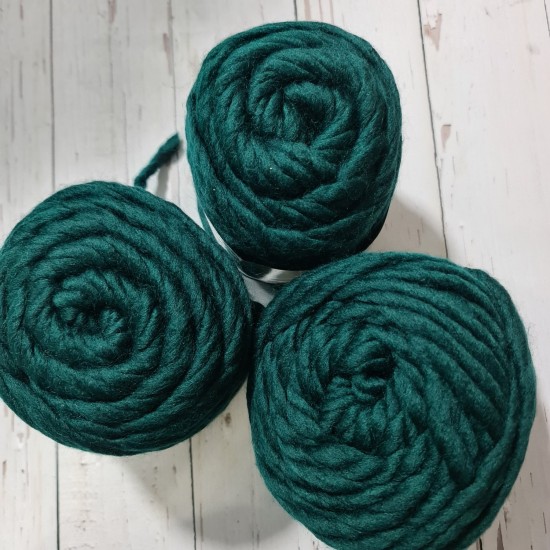 550 - 600 gr Crazy Wool %100 Yün  İhraç Fazlası El Örgü İpi -